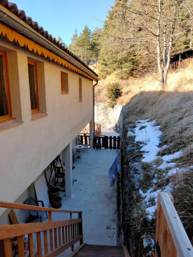 Casa Arnera Panzió Andon Kültér fotó